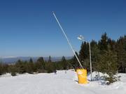 High-performance snowmaking on the valley run to Bansko