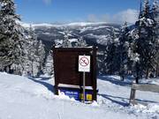 Leaving the slopes is strictly prohibited