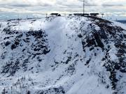 Extreme deep-snow slopes at Hovde