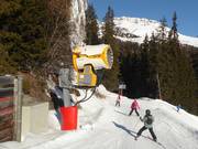 High-performance snow cannon