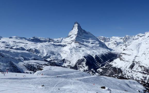 Biggest height difference in the Italian Alps – ski resort Zermatt/Breuil-Cervinia/Valtournenche – Matterhorn