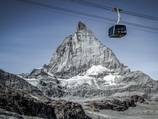 The world's highest 3S cableway