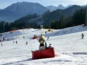 Snowmaking at Idealhang