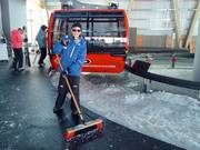 The gondolas are constantly swept out.