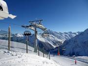 Kristallbahn - 6pers. High speed chairlift (detachable) with bubble and seat heating