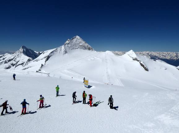 Dreamlike panorama at the Hintertux Glacier