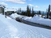 Big White On Mountain Shuttle