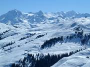 View towards the Hanglalm with the Hohe Tauern
