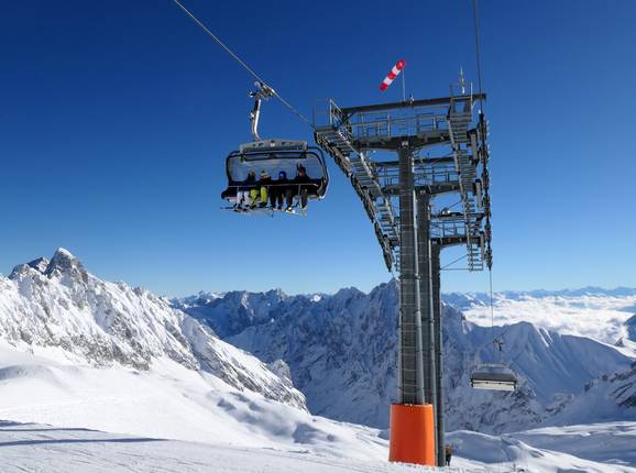 Sonnenkar - 6pers. High speed chairlift (detachable) with bubble