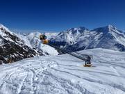 High-performance snow cannon in Saas-Fee