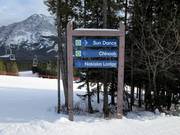 Slope signage in the Nakiska ski area