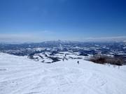 Intermediate slope Nekko no Kabe (Niseko Village)