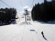 A short, steep starting slope is all that presents a challenge at lift B.