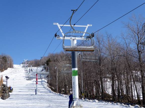 Mont Saint-Bruno Quadruple B - 4pers. Chairlift (fixed-grip)