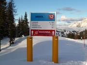 Detailed slope signage