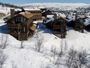 Private apartments directly on the slope