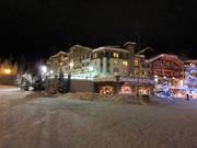 The Hotel Sun Peaks Grand at night