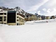 Slopes directly at the accommodations