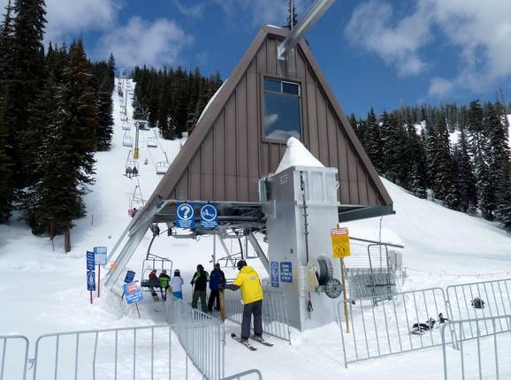 Powder Chair