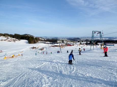 Slope offering Allgäuer Seenland (Allgäuer Lakeland) – Slope offering Schwärzenlifts – Eschach