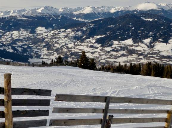 Slopes with a fantastic view of the Murau mountains