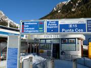 Information at the chairlift entry