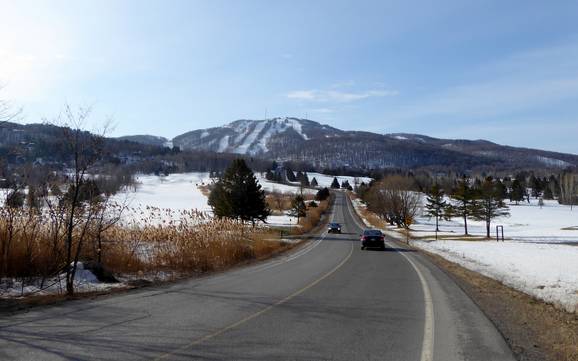 Estrie: access to ski resorts and parking at ski resorts – Access, Parking Bromont
