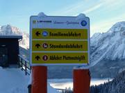 Slope signage in the ski area