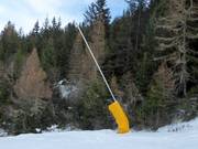 Snowmaking with lances in Aprica