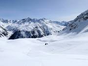 Open ski terrain at Schafcalanda