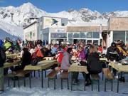 Sun terrace at Galzig (St. Anton)