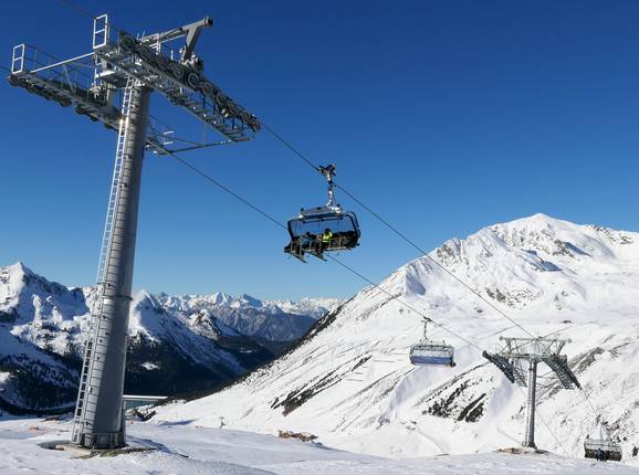 GaisKogelBahn - 6pers. High speed chairlift (detachable) with bubble and seat heating