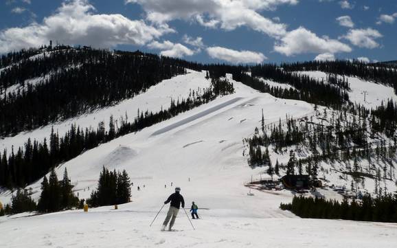Skiing near Winter Park