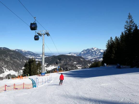 Family slope at the 10-seater gondola lift Söllereck
