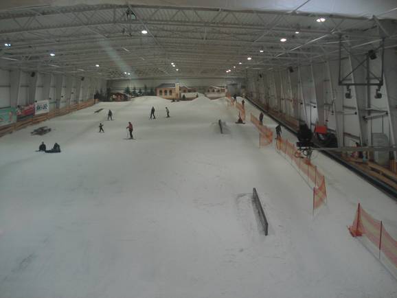 SnowTropolis