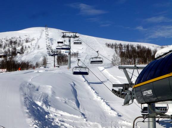 Myrkdalsekspressen - 6pers. High speed chairlift (detachable)