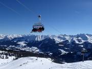 Olympiabahn - 6pers. High speed chairlift (detachable) with bubble and seat heating