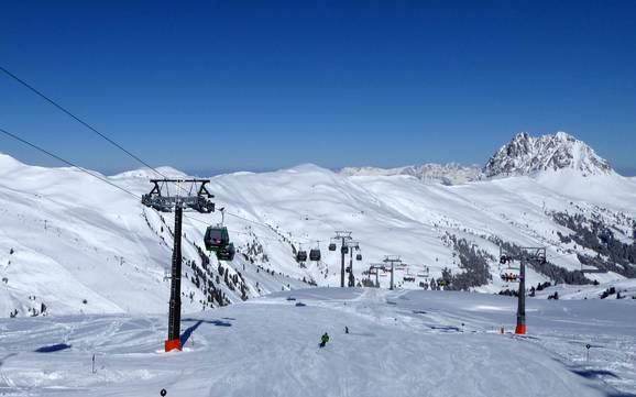 Skiing near Sulzau