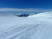 Evenly groomed slope