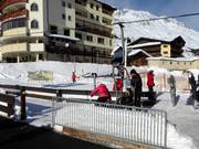 Assistance when boarding the chairlift