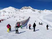 Scuol Zauberteppich I - People mover/Moving Carpet with cover