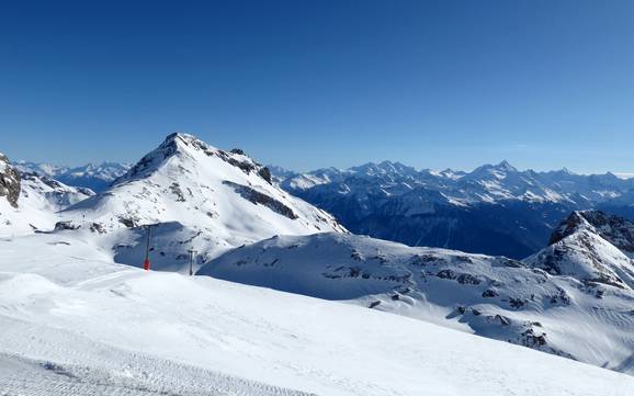Biggest ski resort in the Bernese Alps – ski resort Crans-Montana