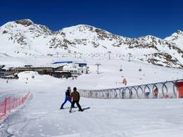 Stubai Glacier (Stubaier Gletscher)