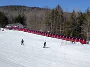 Practice slope with South Ridge conveyor belt