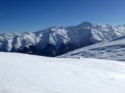 Wide slopes lead into Val Lumnezia