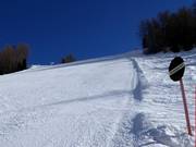 Black slope marking