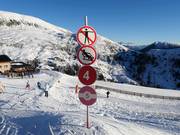 Slope marking in the Meran 2000 ski area