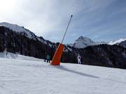 Snowmaking with lances at Belvedere