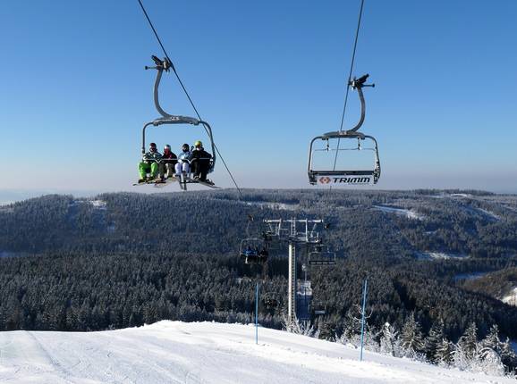 A. Lanova Draha Pstruží - 4pers. High speed chairlift (detachable)
