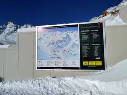 Pitztal Glacier (Pitztaler Gletscher)